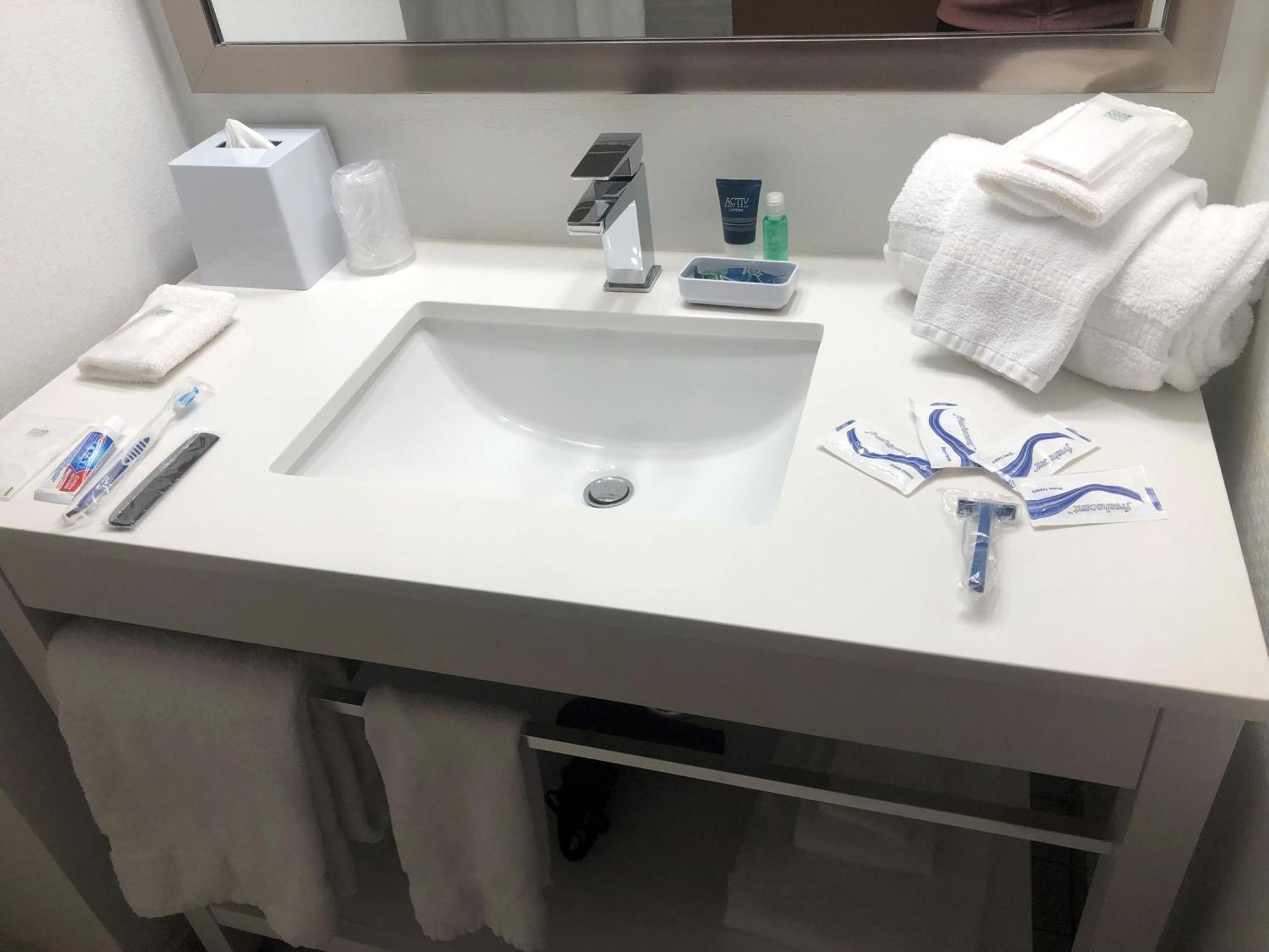Four Points By Sheraton Barrie Eksteriør bilde